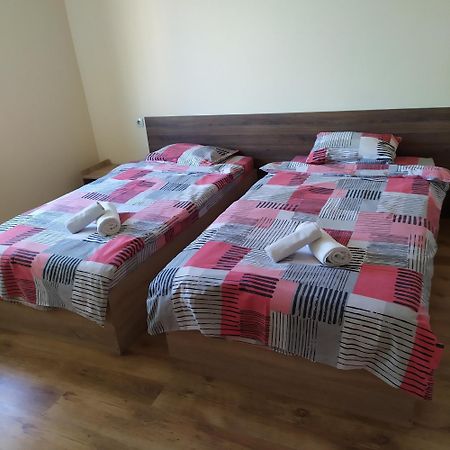 סבילנגראד Guesthouse River House מראה חיצוני תמונה