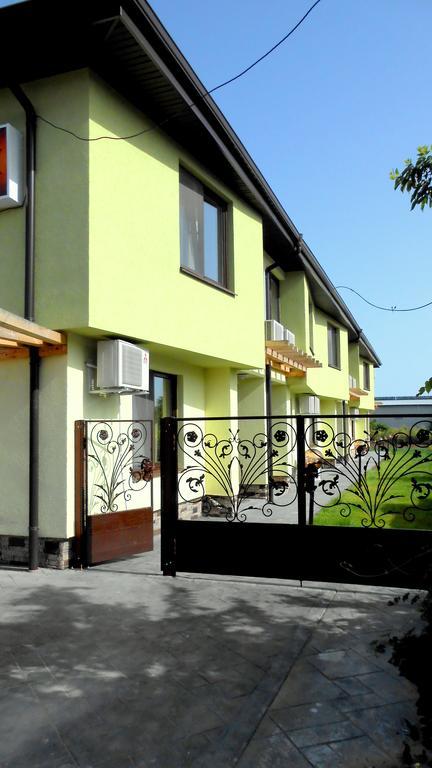 סבילנגראד Guesthouse River House מראה חיצוני תמונה