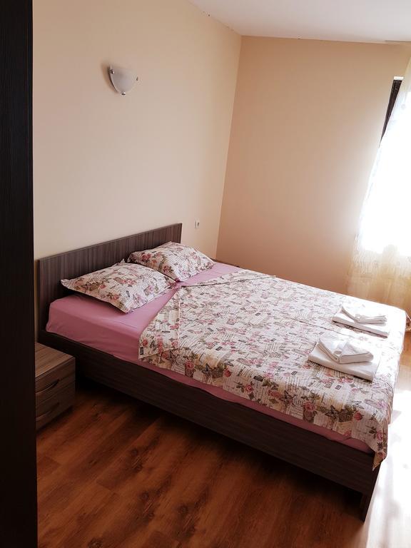 סבילנגראד Guesthouse River House מראה חיצוני תמונה